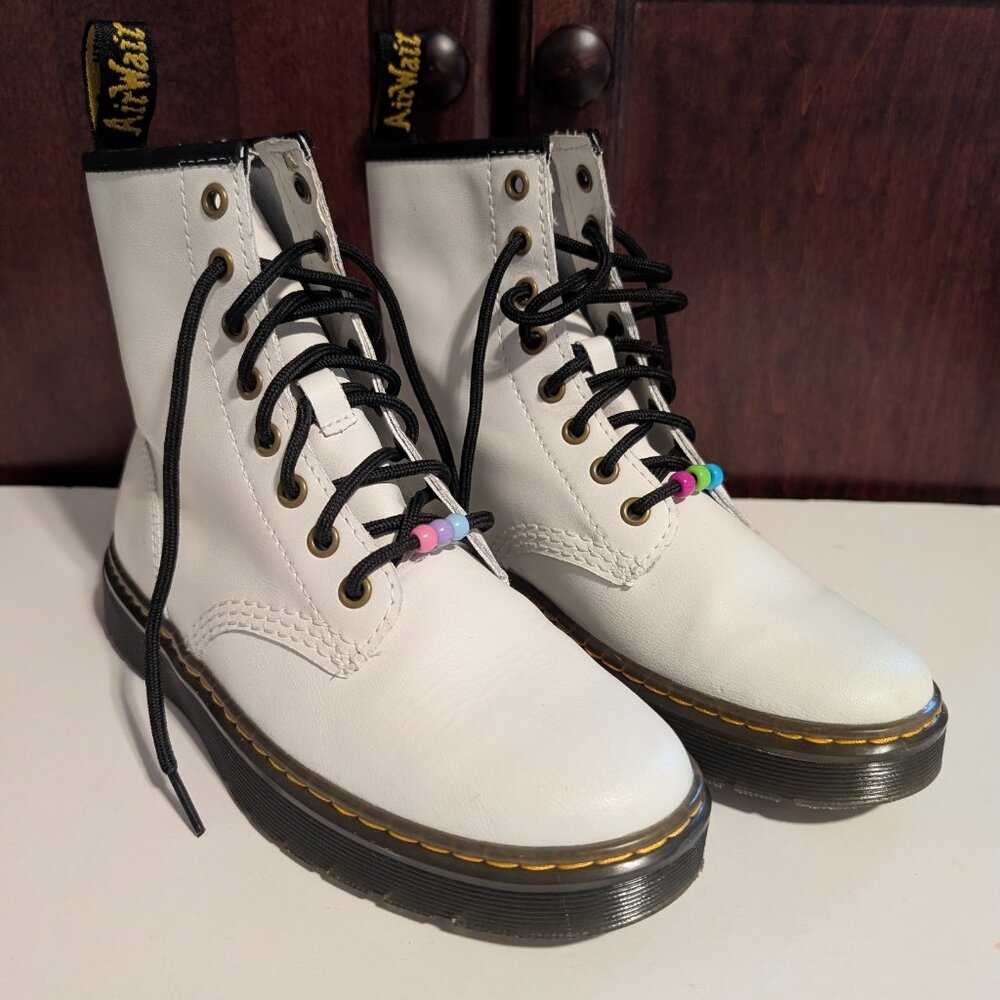 Womens Doc Martens White AirWair Bouncing Soles Leather Boots Size 7